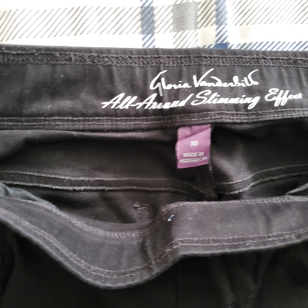 3 bundle of 👖 - Picture 5 of 9
